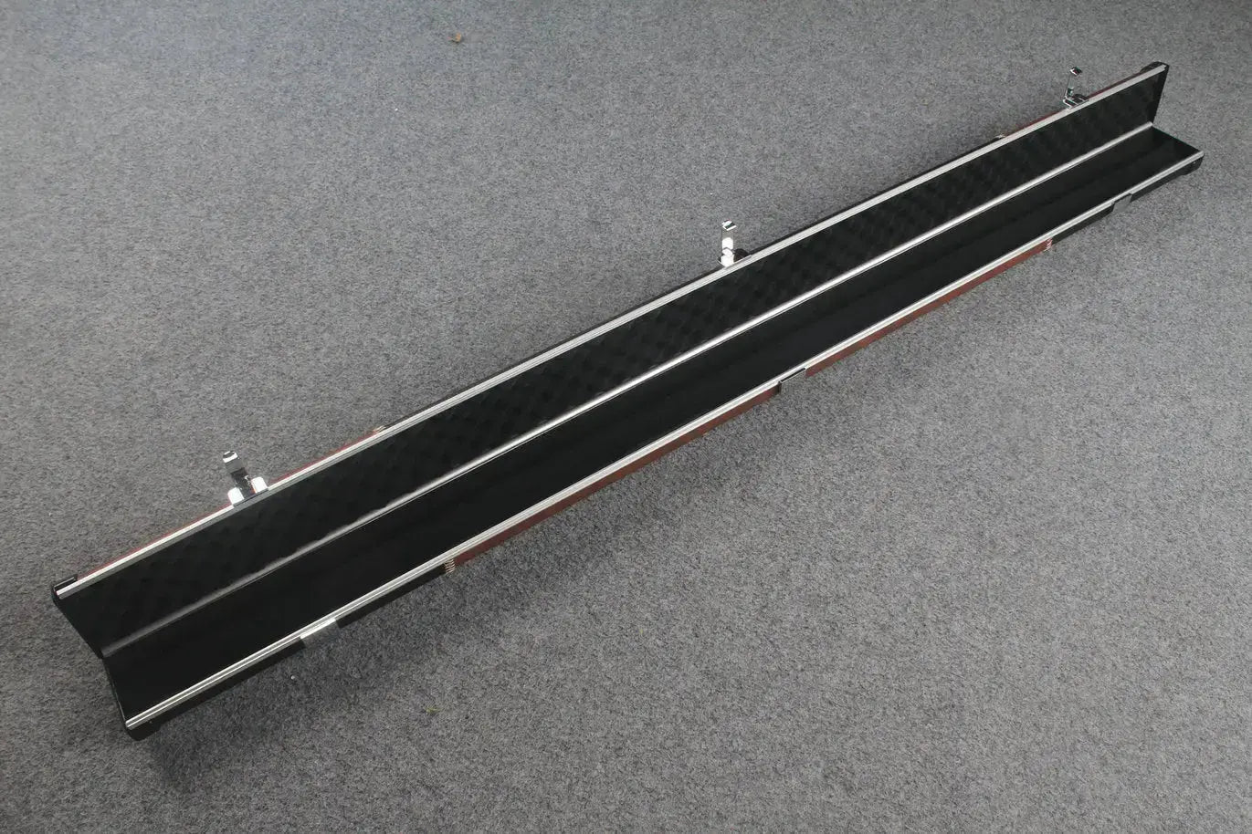 3/4 leather case aluminium construction with 2 slots ~halo style WOODS CUES