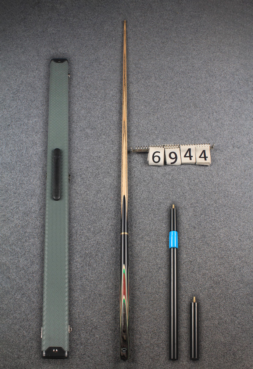 3/4 ash snooker cue #6944 WOODS CUES
