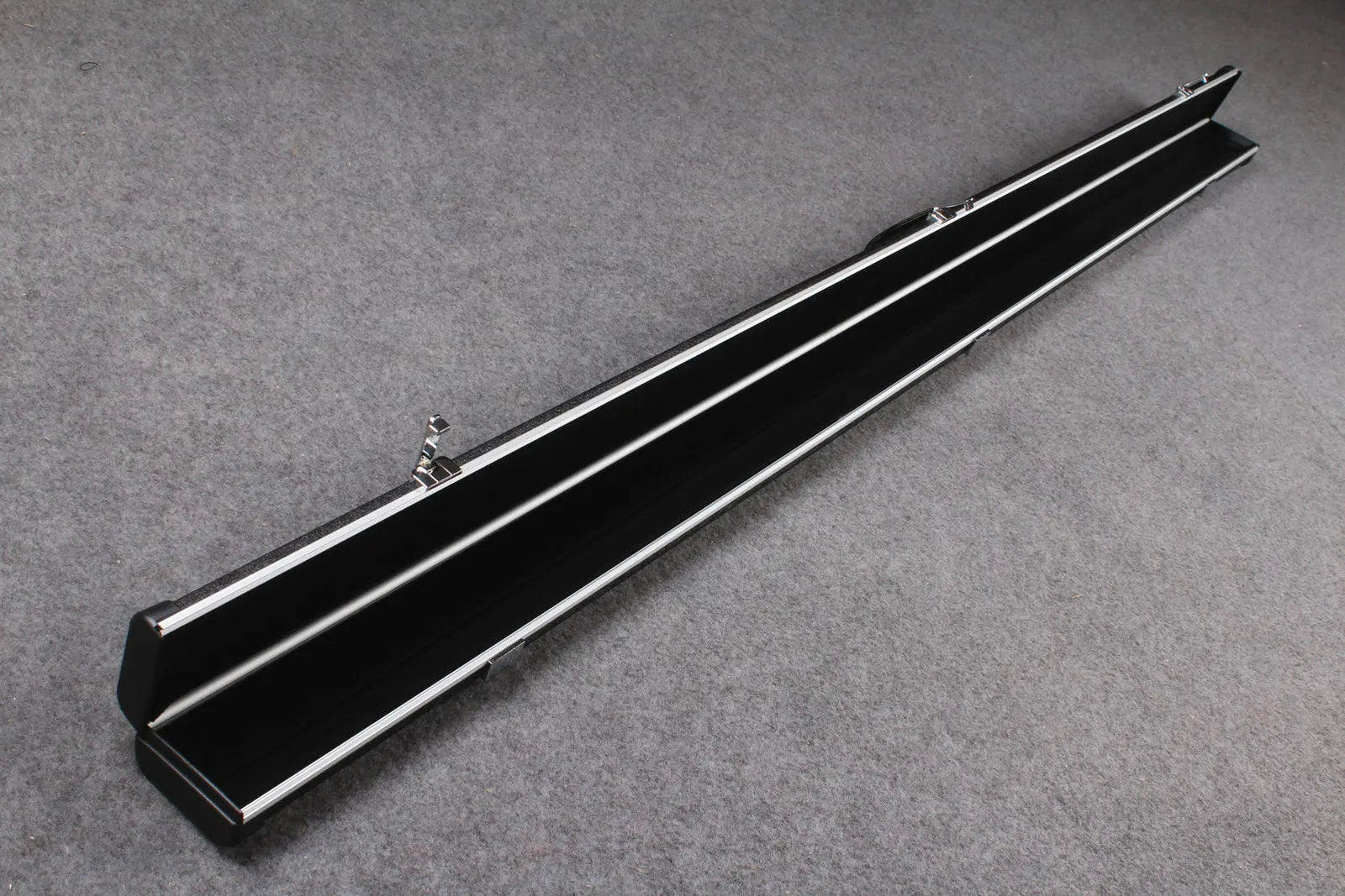 1 piece leather case aluminium construction with 2 slots ~halo style WOODS CUES