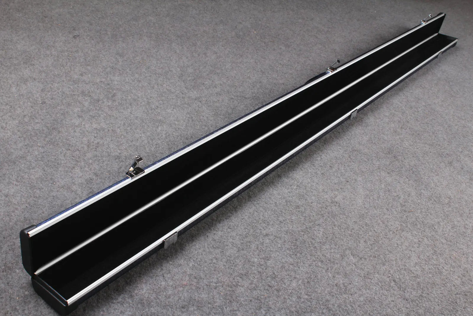 1 piece leather case aluminium construction with 2 slots ~halo style WOODS CUES