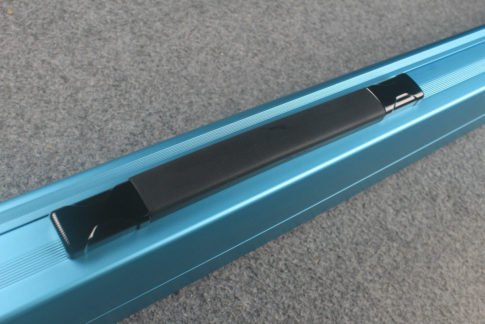 Premium Aluminium one piece Snooker Cue Case – 3 Slots WOODS CUES