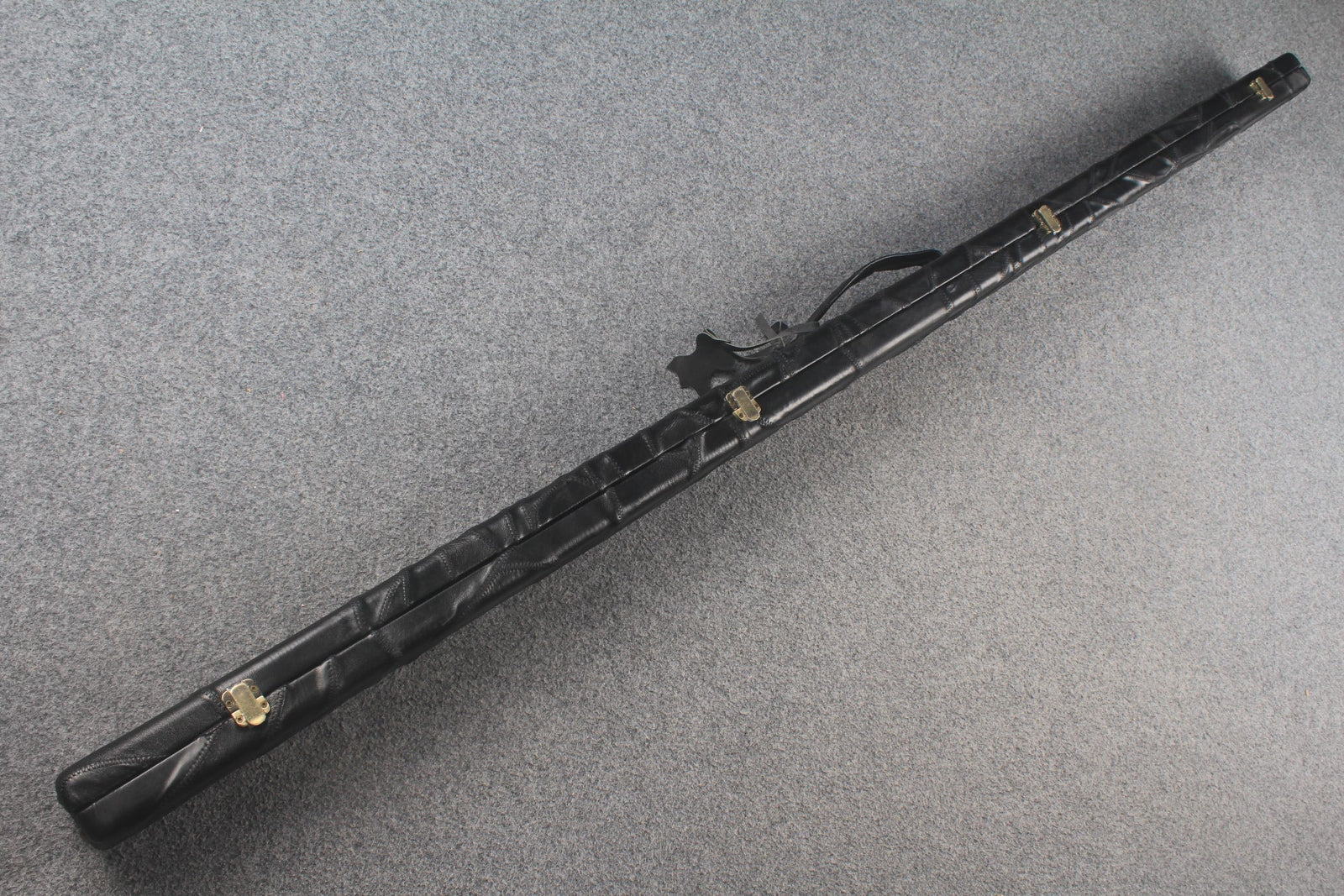 1 piece real Leather handmade patchwork snooker cue case with 2 slots(chalk area inside) WOODS CUES