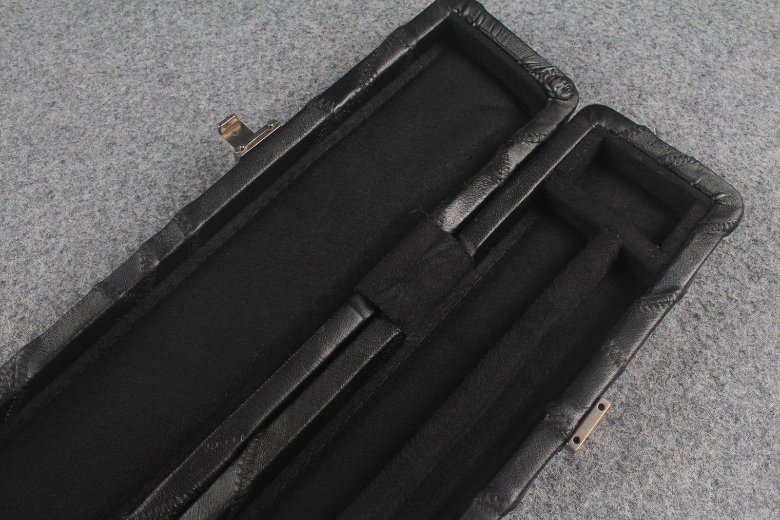 1 piece real Leather handmade patchwork snooker cue case with 2 slots(chalk area inside) WOODS CUES