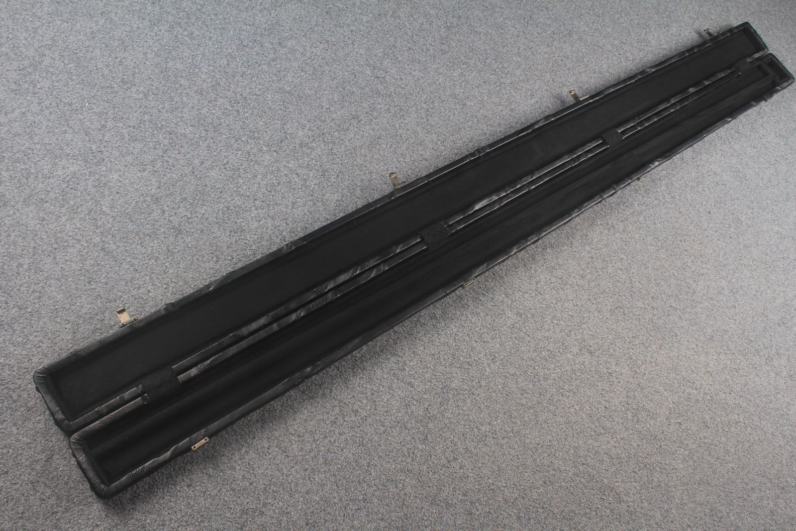 1 piece real Leather handmade patchwork snooker cue case with 2 slots(chalk area inside) WOODS CUES