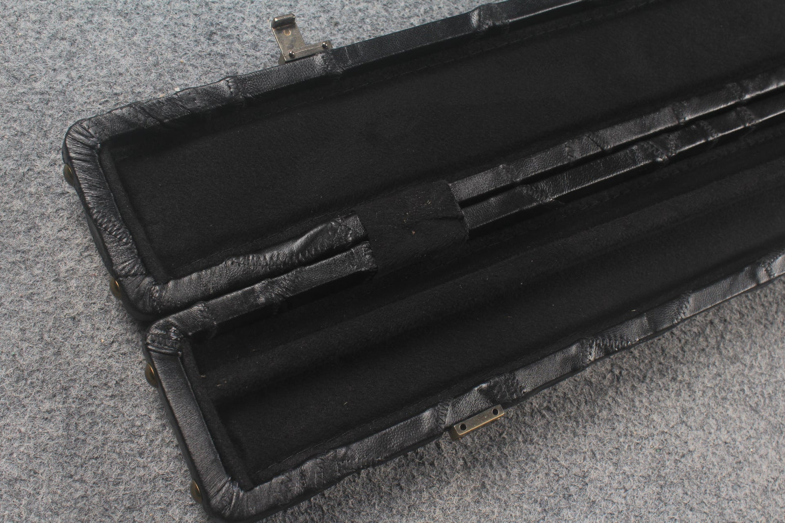 1 piece real Leather handmade patchwork snooker cue case with 2 slots(chalk area inside) WOODS CUES