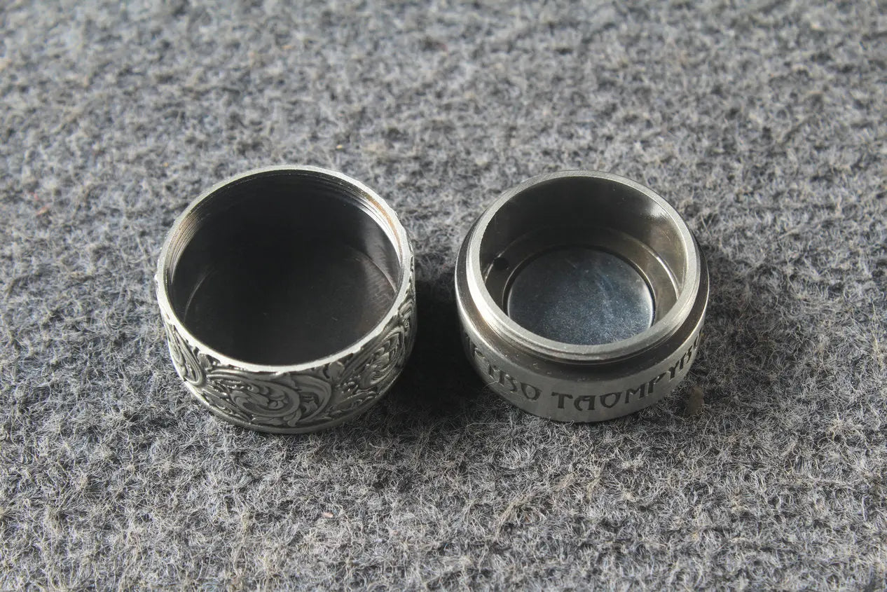 Premium Billiards Chalk Holder - Magnetic Pool Cue Chalk Clip WOODS CUES