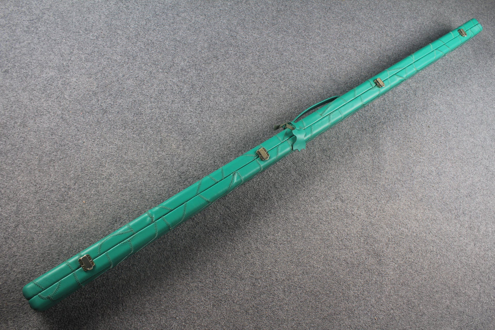 1 piece real Leather handmade patchwork snooker cue case with 2 slots(chalk area inside) WOODS CUES
