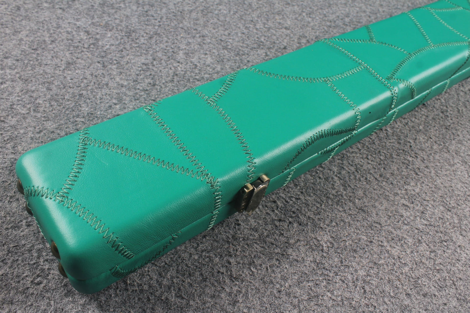 1 piece real Leather handmade patchwork snooker cue case with 2 slots(chalk area inside) WOODS CUES