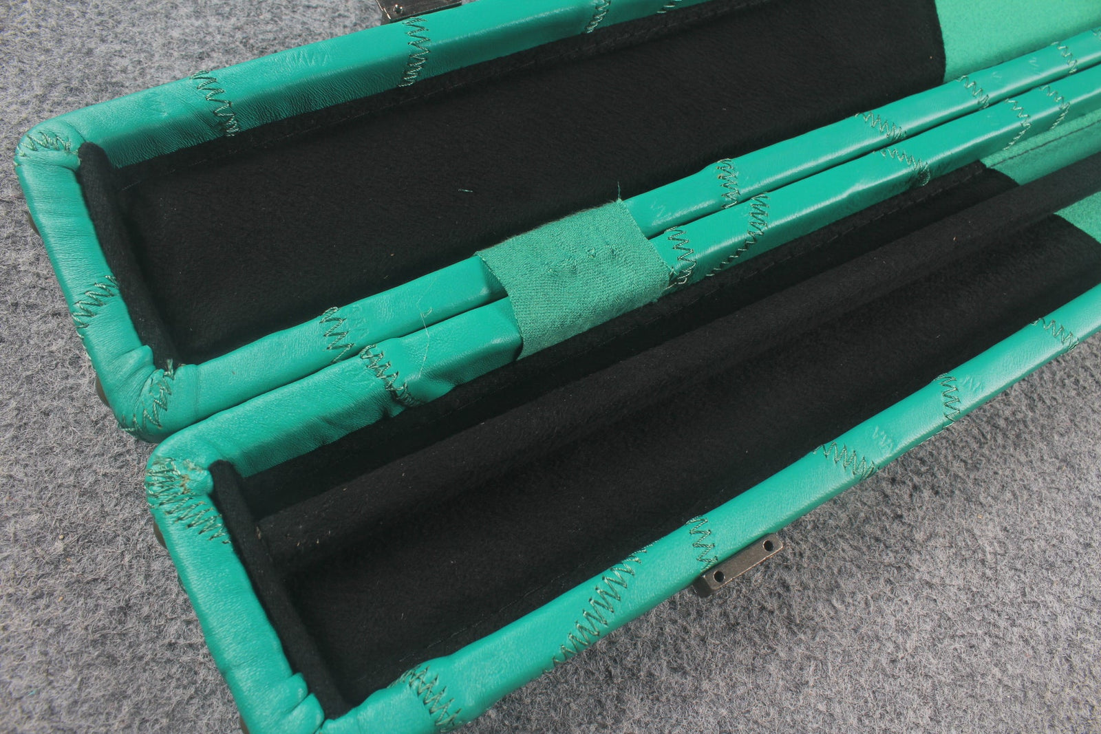 1 piece real Leather handmade patchwork snooker cue case with 2 slots(chalk area inside) WOODS CUES