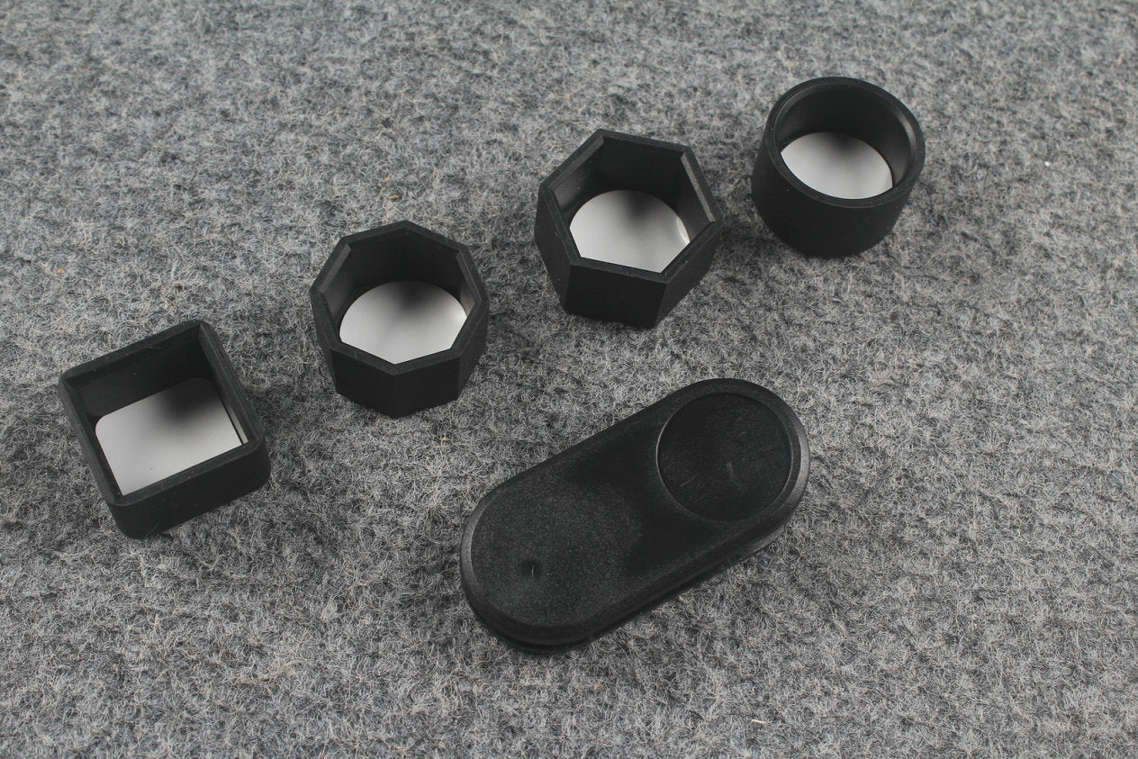 H18 Chalk Sleeve 4-Piece Set & Silent Elastic Chalk Clip – Black WOODS CUES