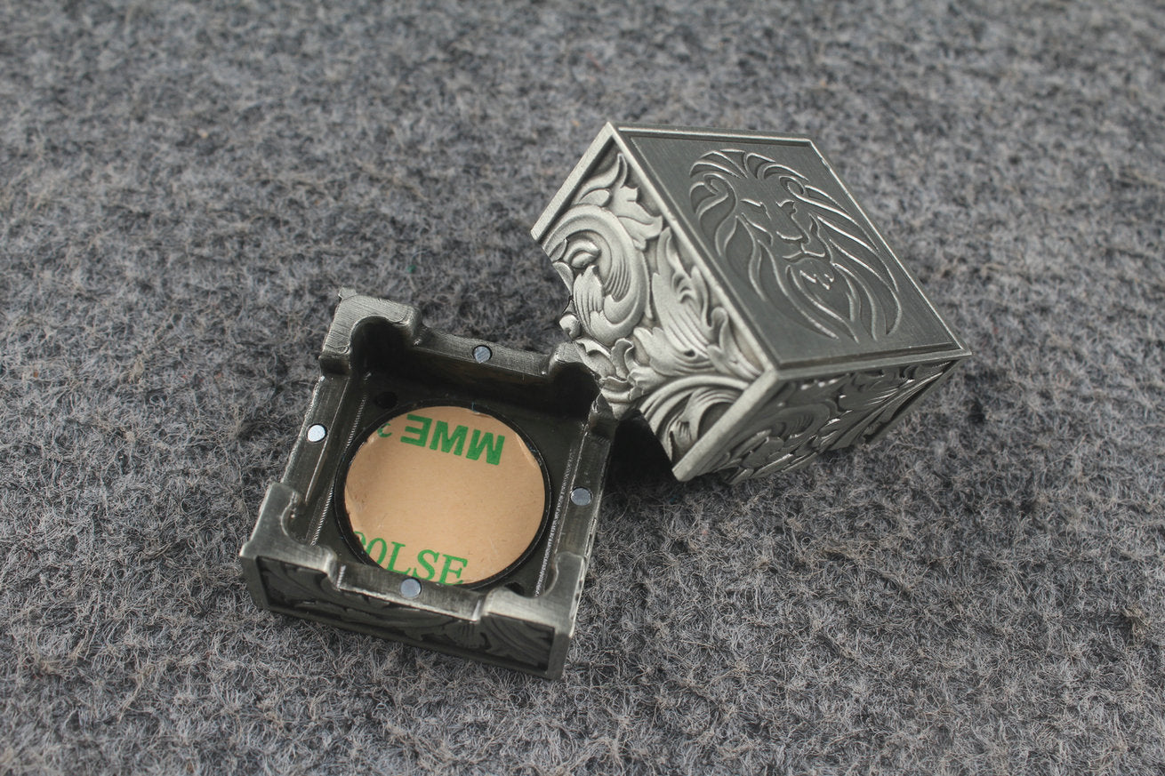 Lion Metal Billiards Chalk Holder - Magnetic Pool Cue Chalk Clip WOODS CUES