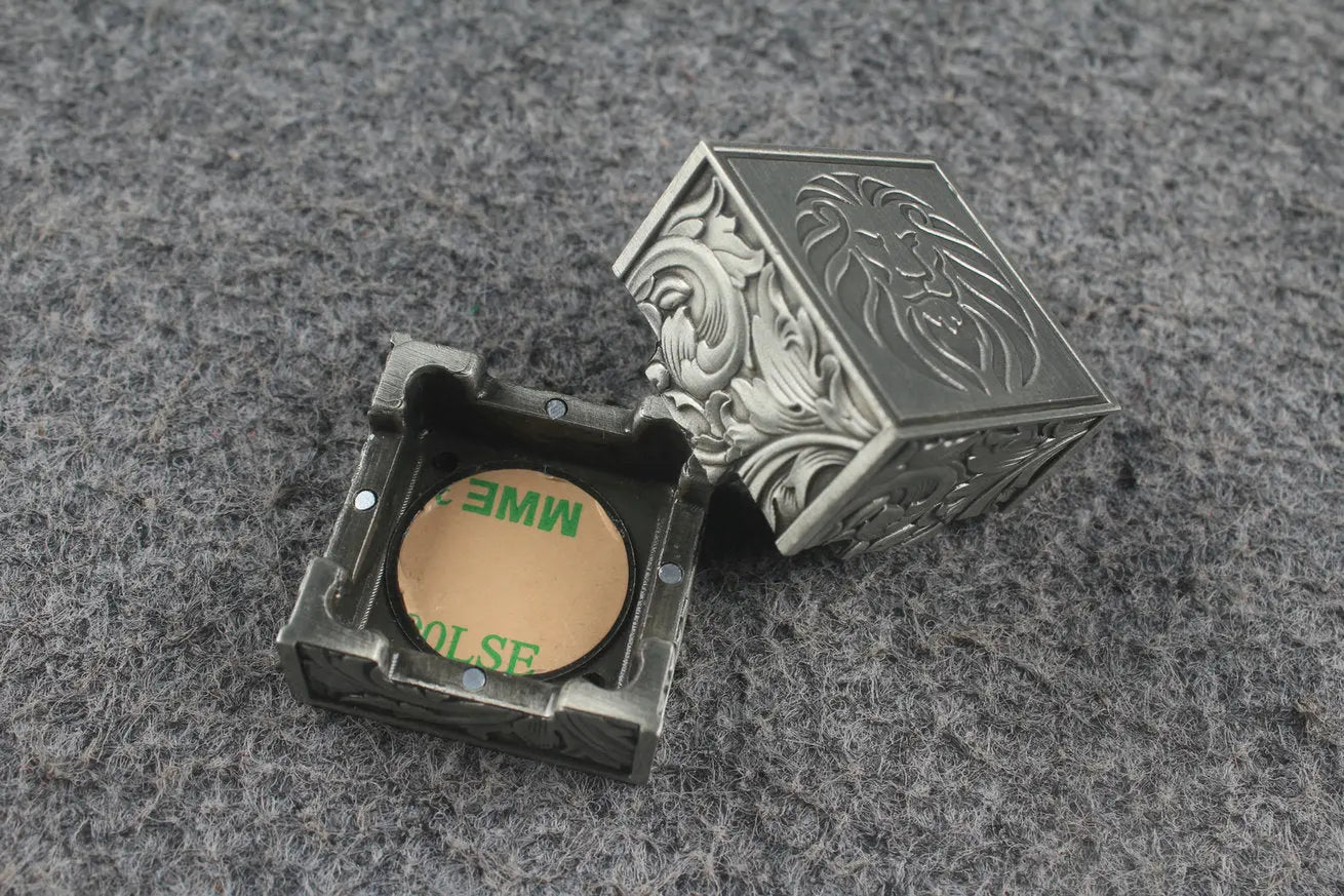 Lion Metal Billiards Chalk Holder - Magnetic Pool Cue Chalk Clip WOODS CUES