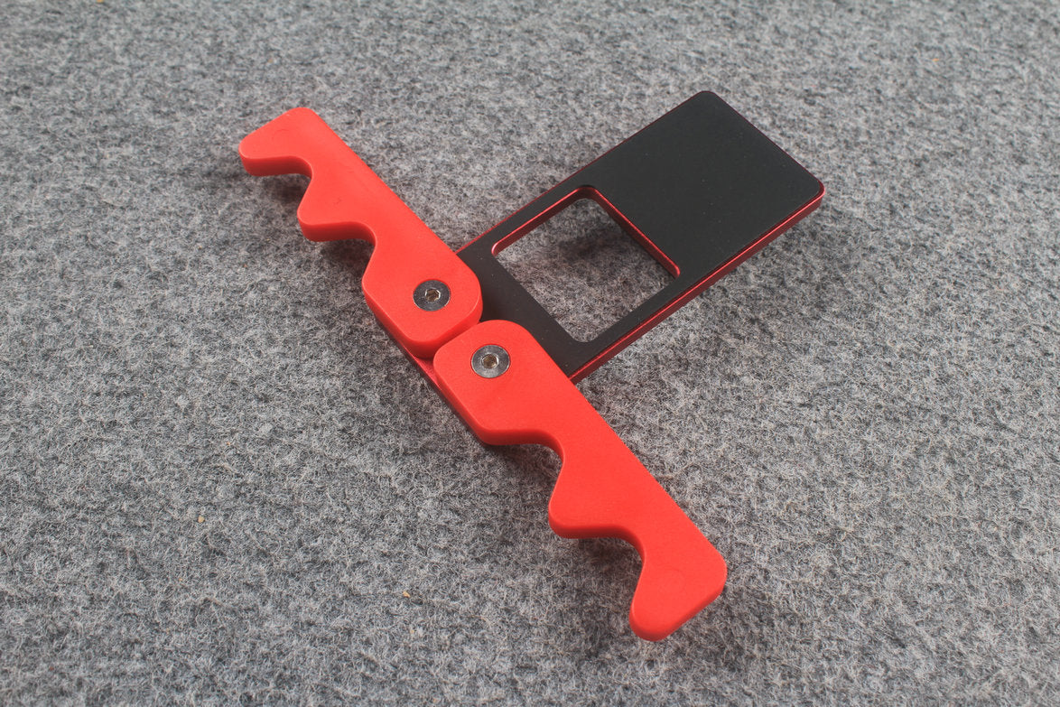Portable 4-Slot Aluminum Billiard Cue Rest (Standard Red)