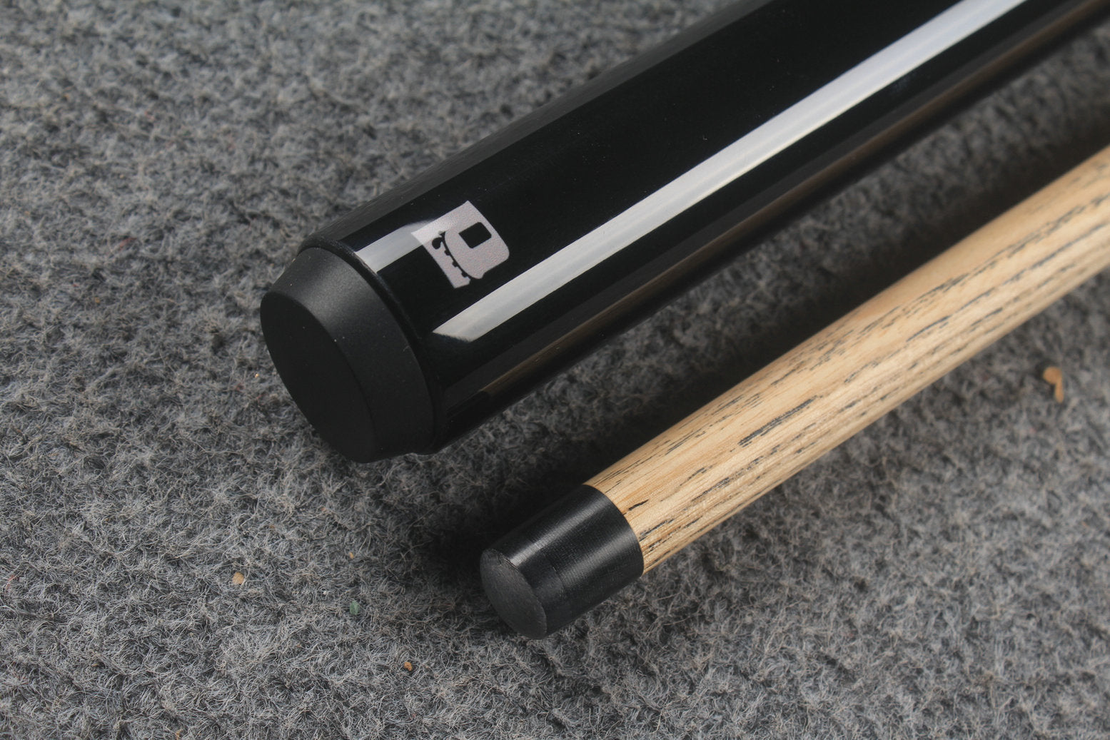 Short Jump & Break All-in-One Cue | Chinese 8-Ball Black Tech LTOMSTRE