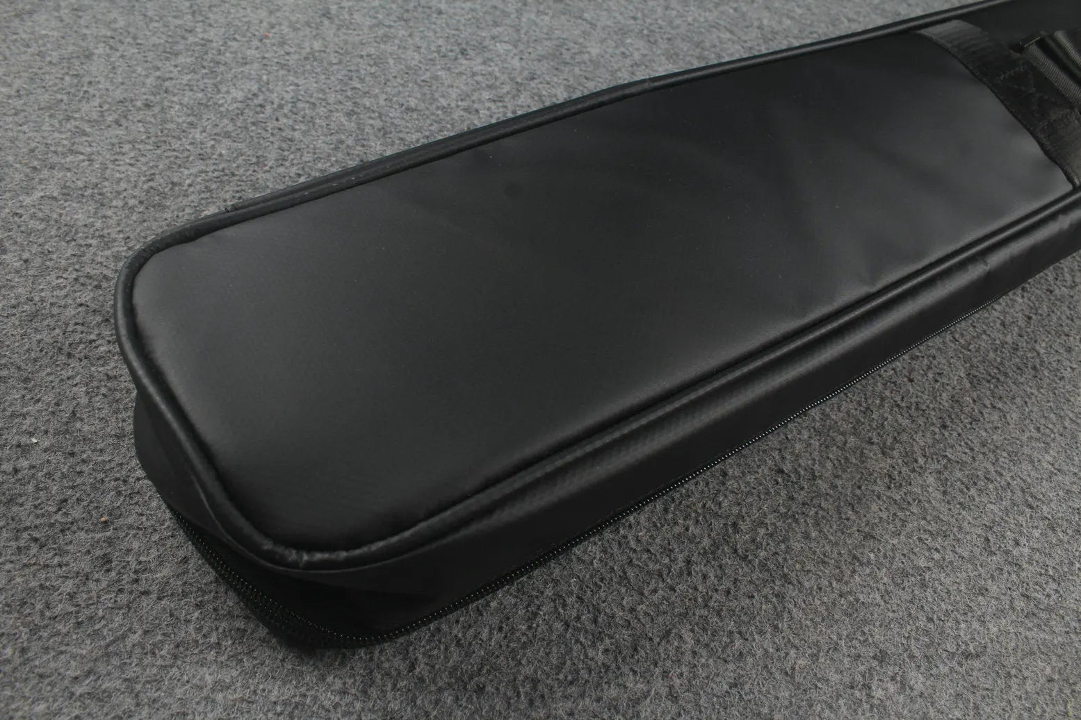 Travel Bag for one piece cue case WOODS CUES