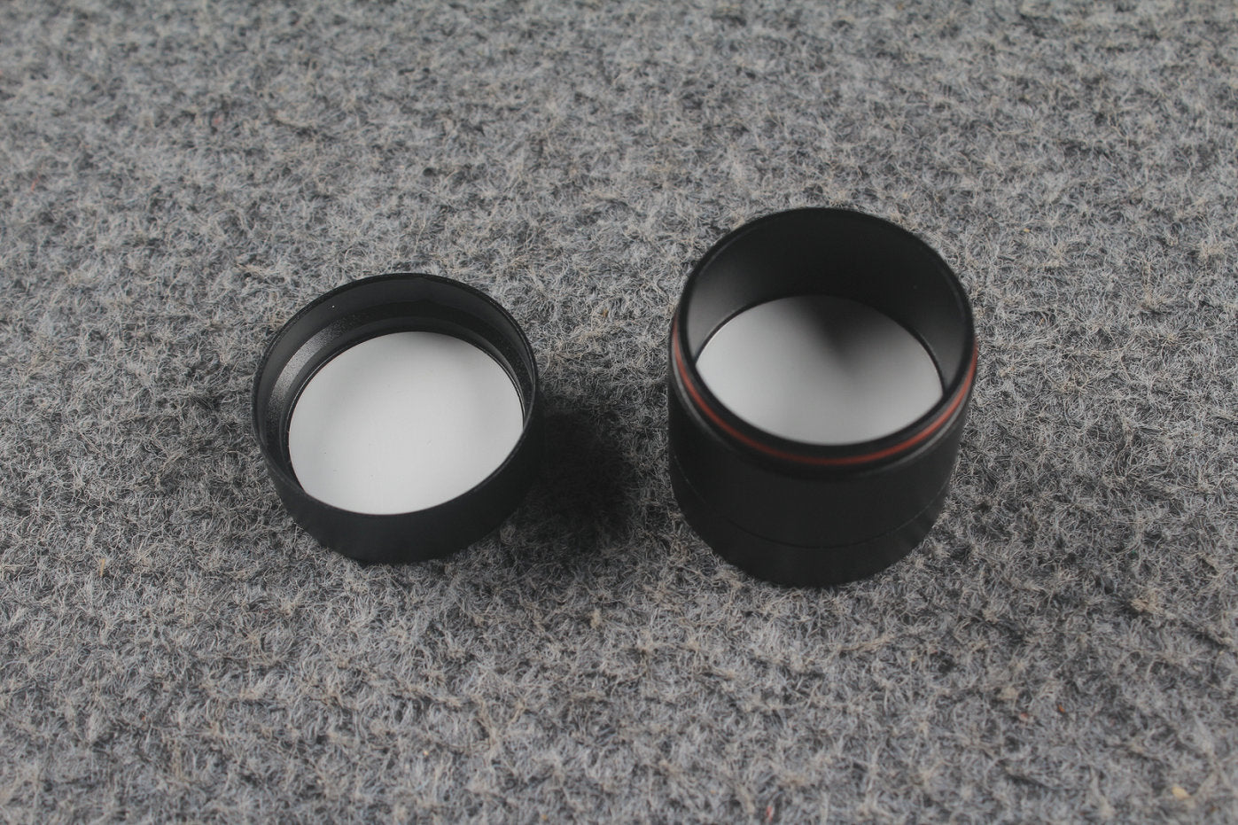 Twist-Rise Magnetic Chalk Holder | CNC Aluminum | Snooker & Pool WOODS CUES
