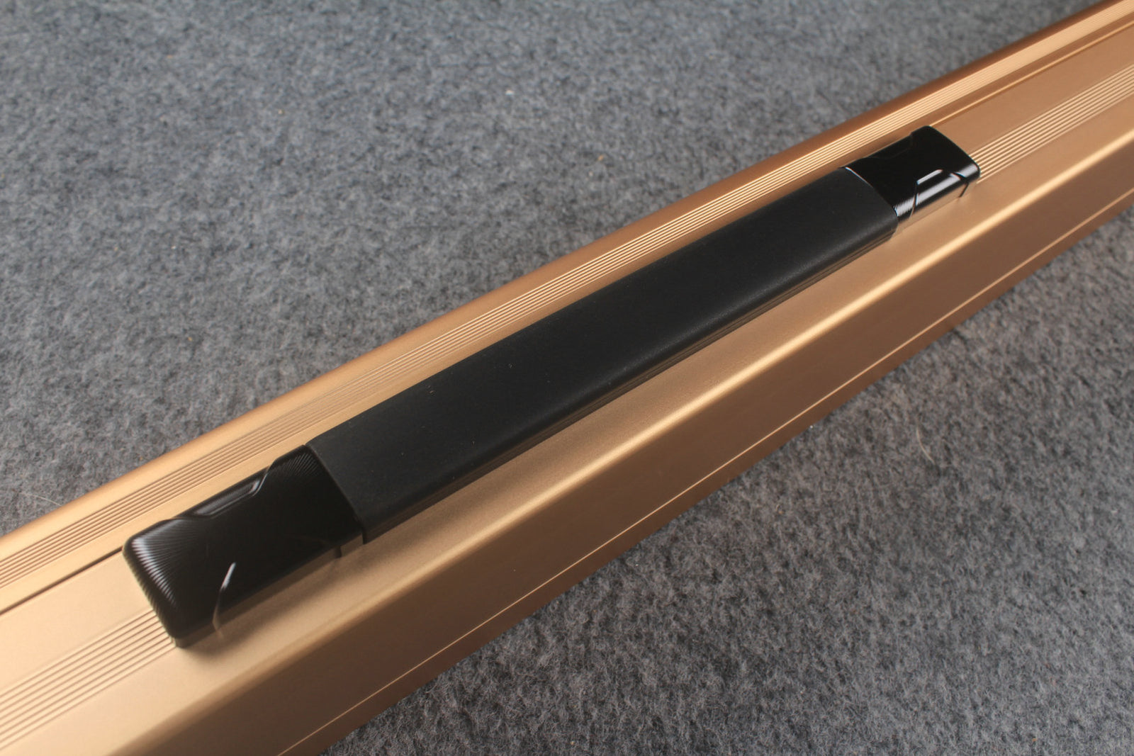 3/4 Premium Aluminium Snooker Cue Case – 2 Slots, Adjustable 120.5/124.8cm Interior