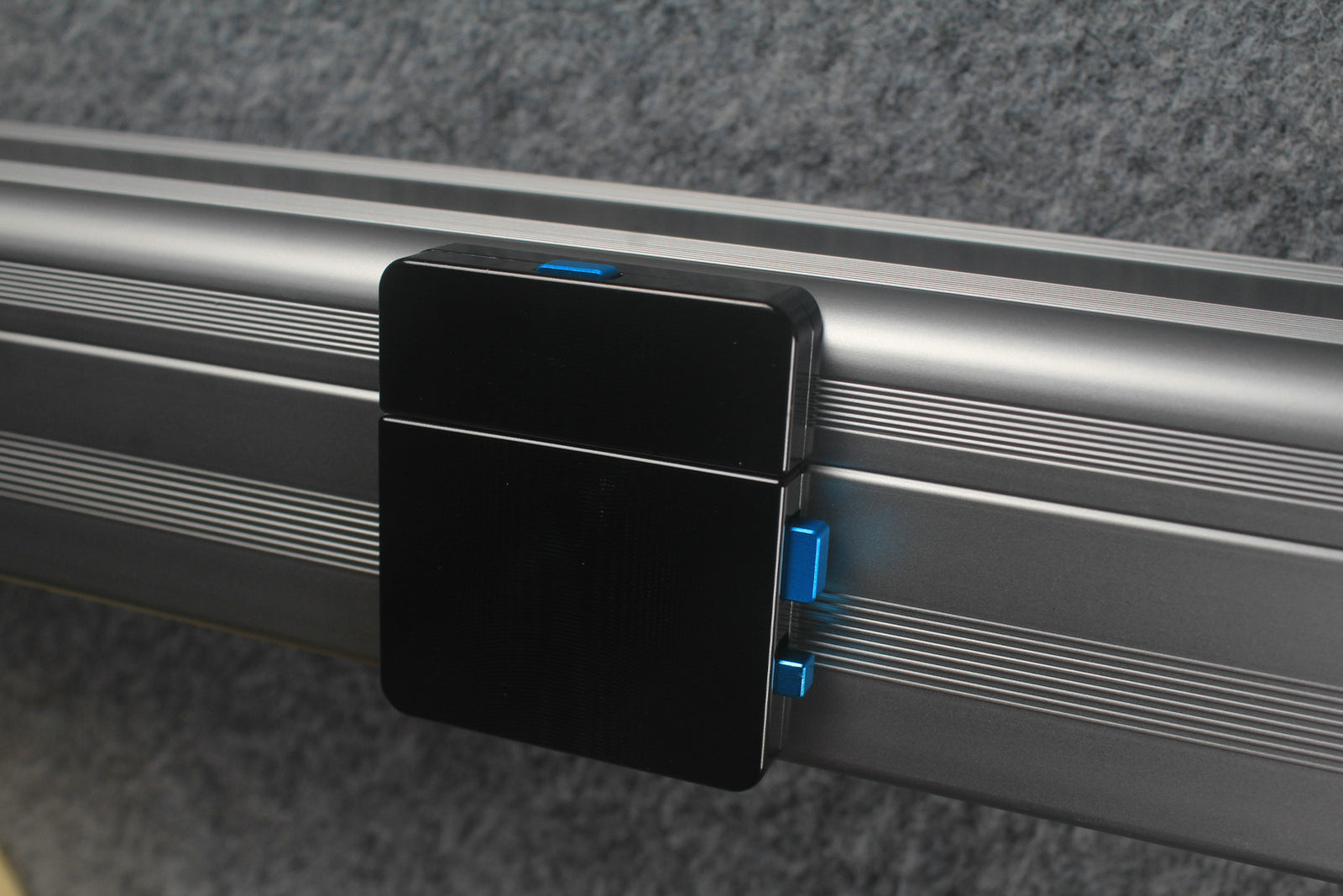 3/4 Premium Aluminium Snooker Cue Case – 2 Slots, Adjustable 120.5/124.8cm Interior