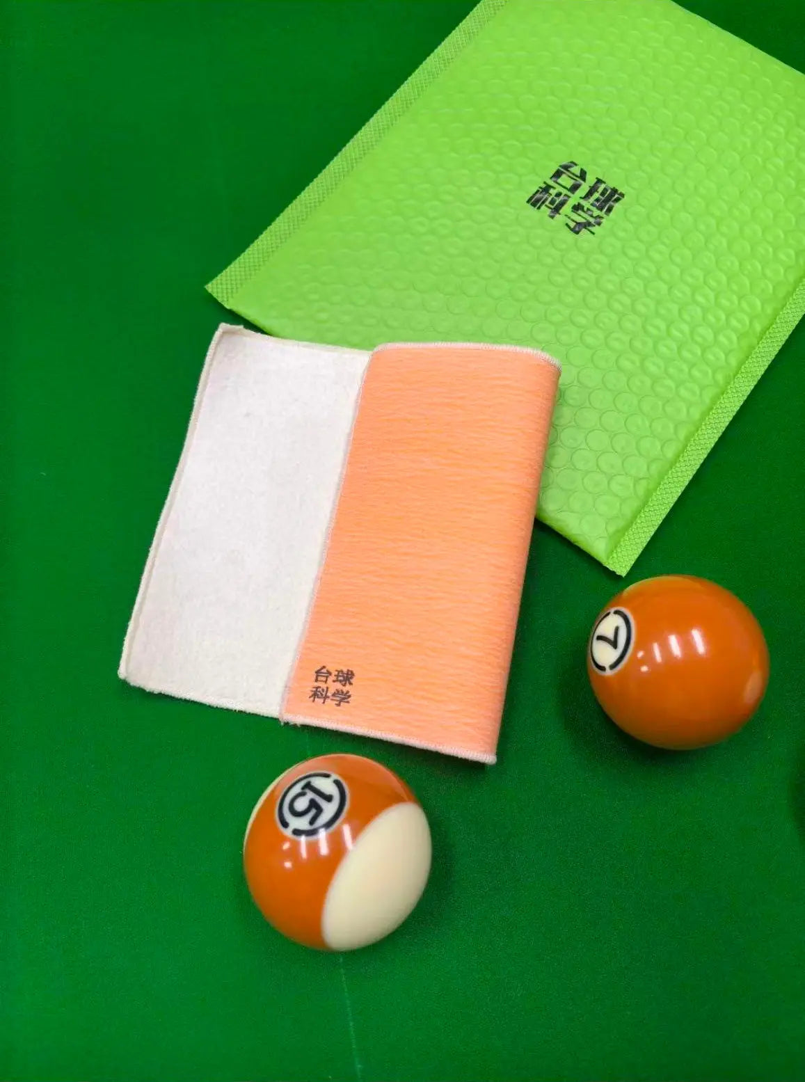 Pool Cue Maintenance Sanding Cloth - 1000/3000 Grit Polish & Clean Pads WOODS CUES