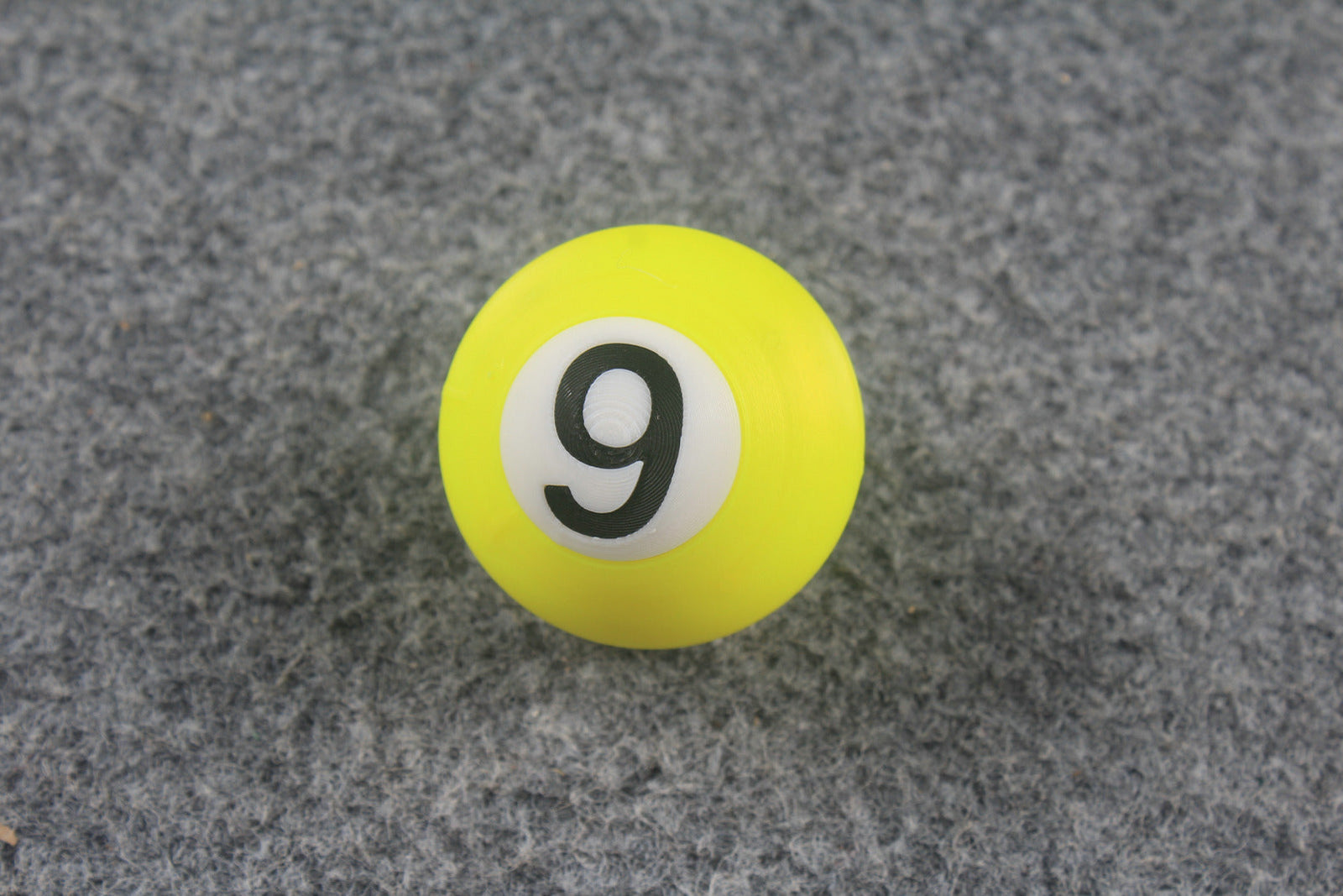 Billiard Ball Style Pocket Chalk Case Holder WOODS CUES