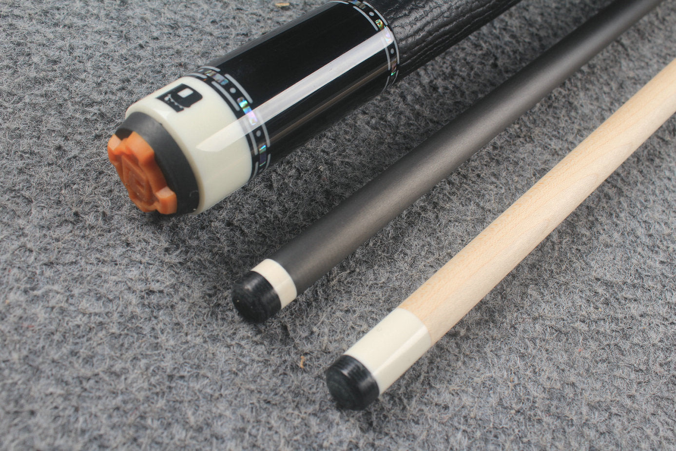 Nine-ball cue Maple & Carbon shaft billiards cue pool cue stick little monster