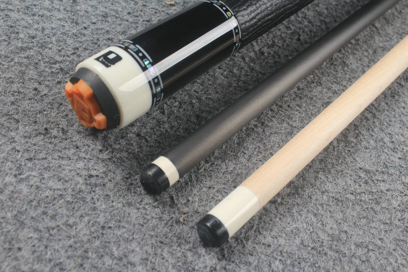 Nine-ball cue Maple & Carbon shaft billiards cue pool cue stick little monster