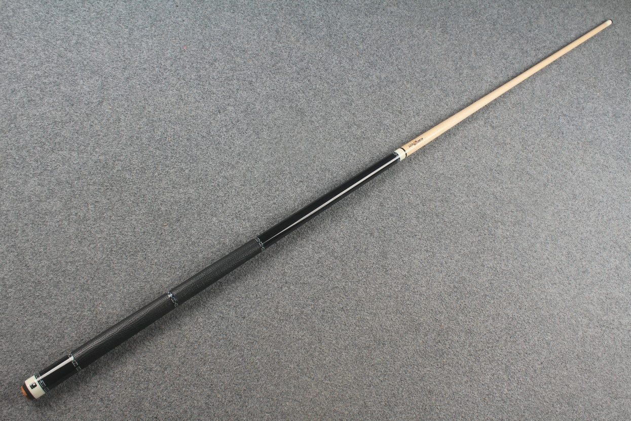Nine-ball cue Maple & Carbon shaft billiards cue pool cue stick little monster
