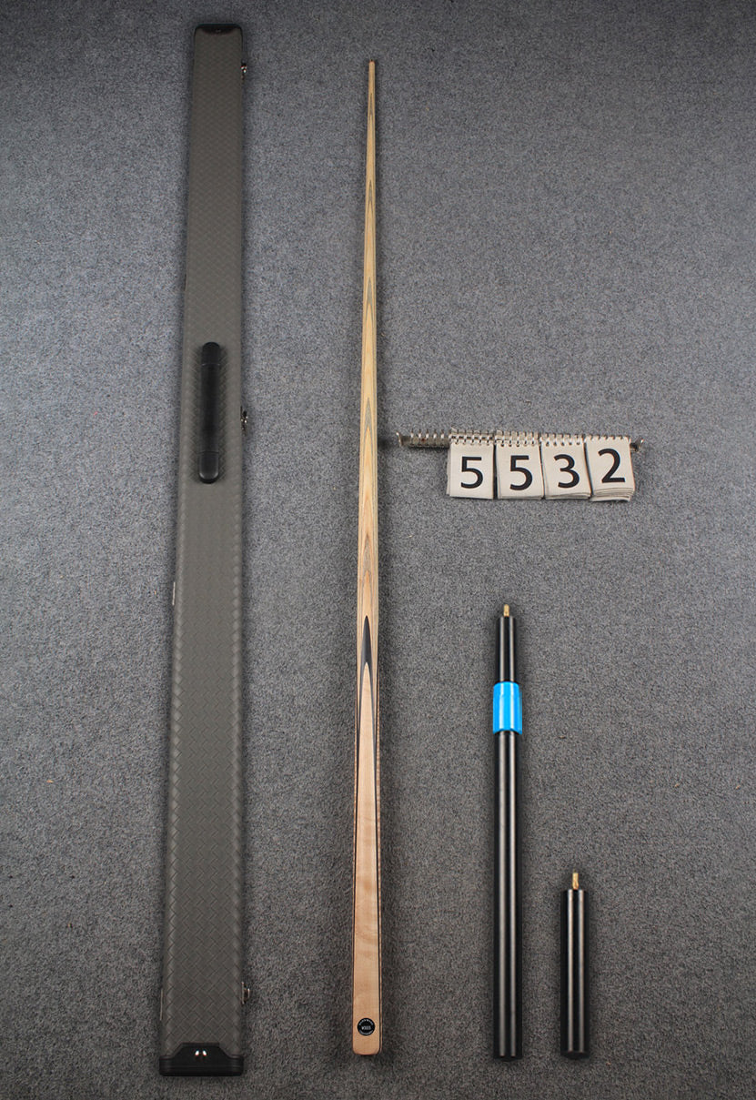 CHEVRONS+ 1 piece ash snooker cue #5532 WOODS CUES