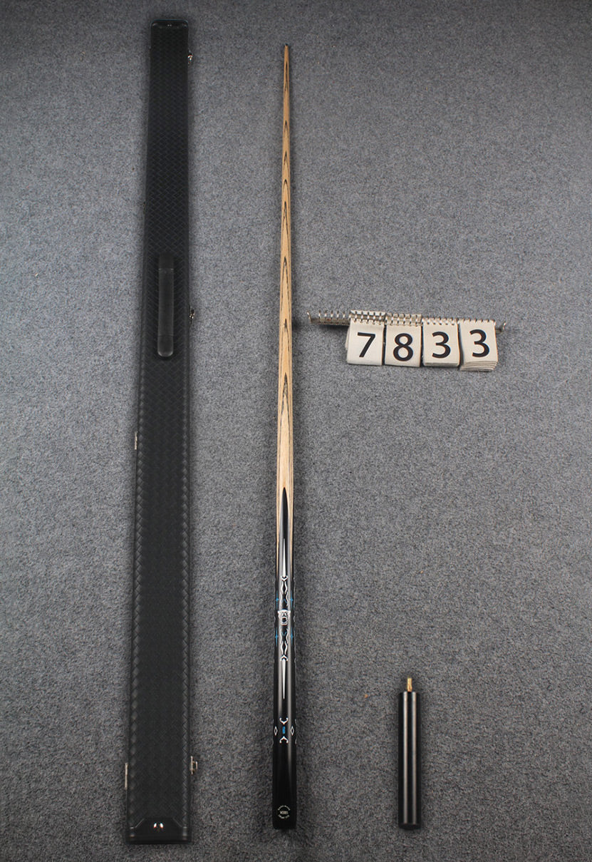 1 piece ash inlay english pool cue #7833 WOODS CUES