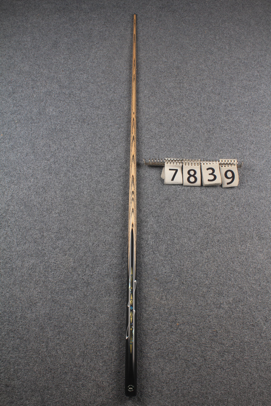 1 piece ash inlay english pool cue #7839 WOODS CUES