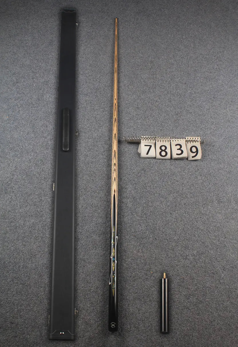 1 piece ash inlay english pool cue #7839 WOODS CUES