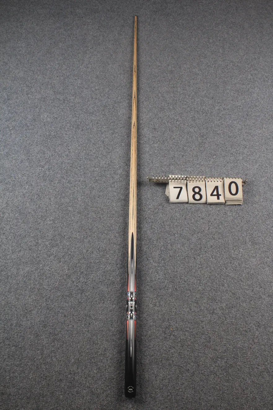1 piece ash inlay english pool cue #7840 WOODS CUES