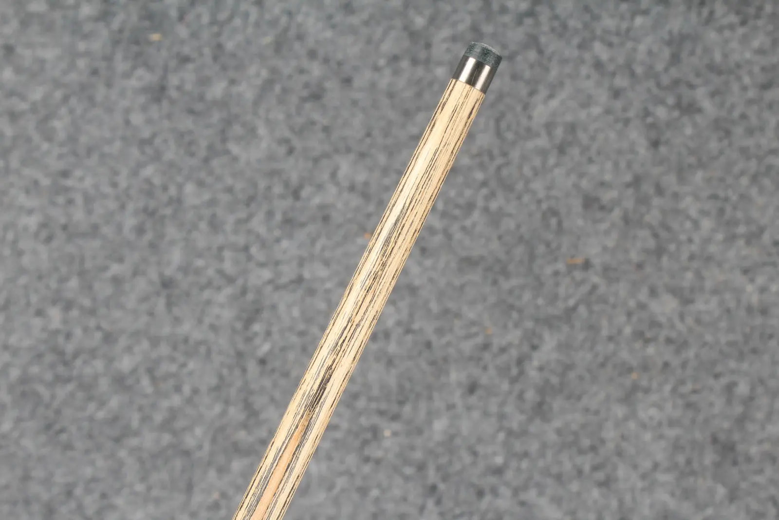 1 piece ash inlay english pool cue #7840 WOODS CUES