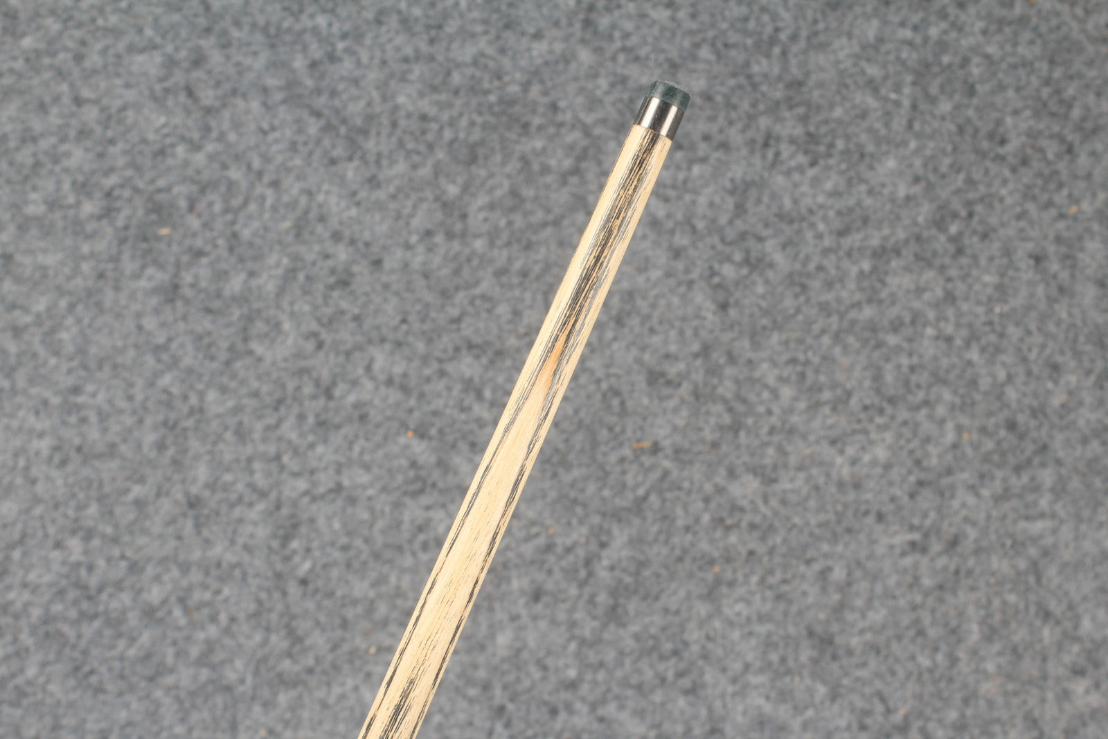 1 piece ash inlay english pool cue #7842