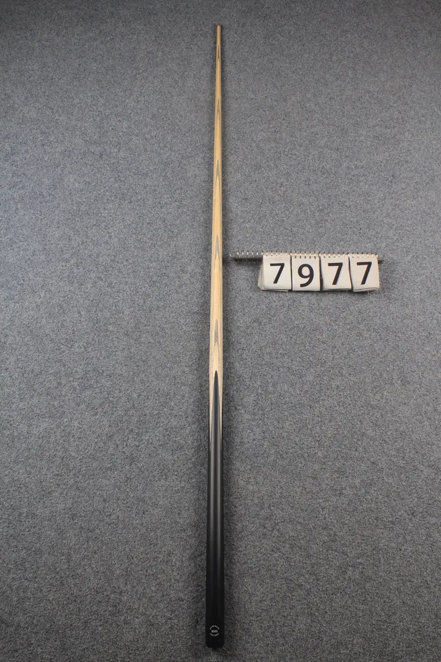 CHEVRONS+ 1 piece ash snooker cue #7977 WOODS CUES