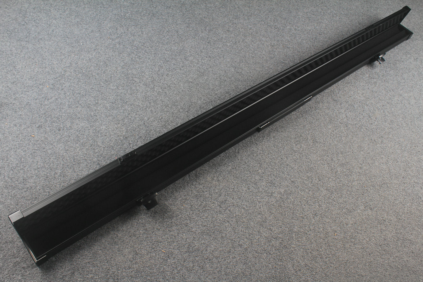 one piece strong aluminium lockable cue case – 2 Slots WOODS CUES