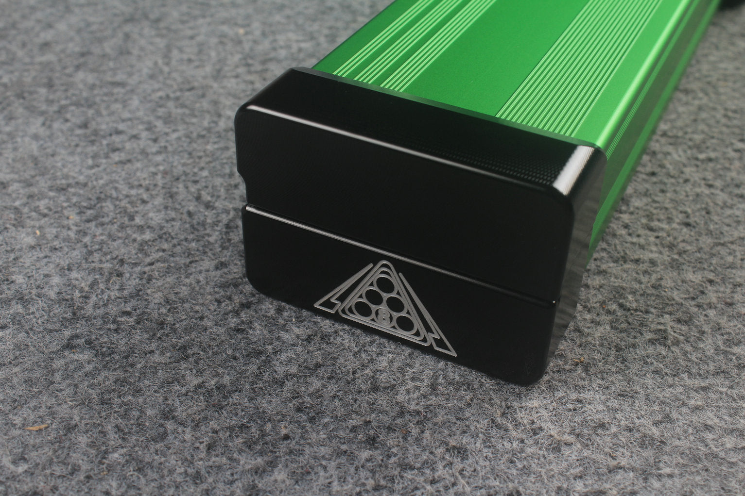 one piece strong aluminium lockable cue case – 2 Slots WOODS CUES