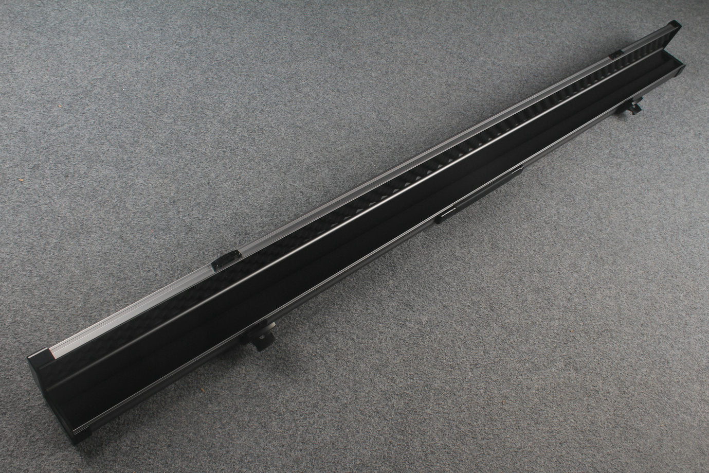 one piece strong aluminium lockable cue case – 2 Slots WOODS CUES
