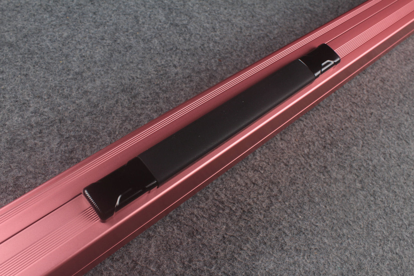 one piece strong aluminium lockable cue case – 2 Slots WOODS CUES