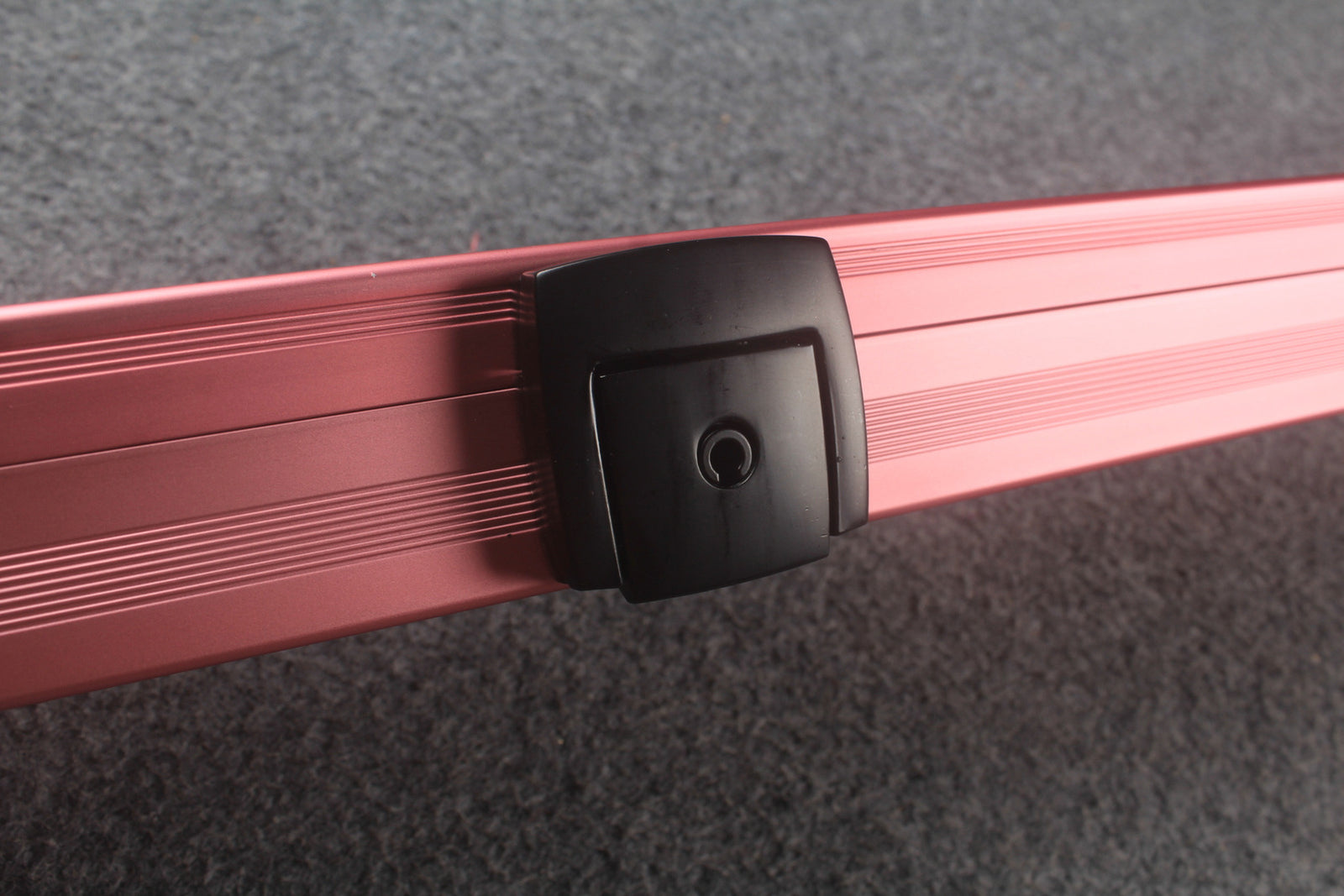 one piece strong aluminium lockable cue case – 2 Slots