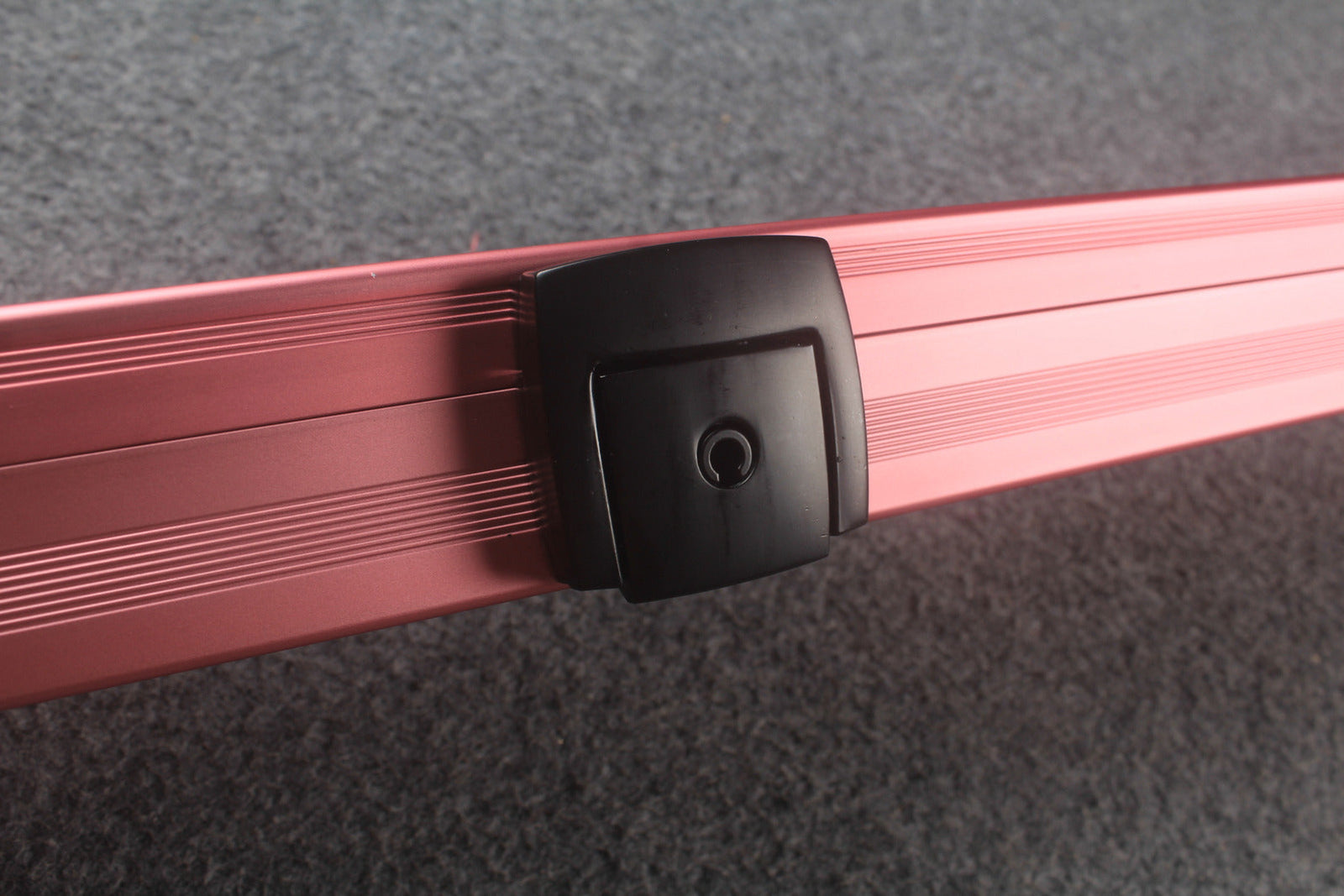 one piece strong aluminium lockable cue case – 2 Slots WOODS CUES
