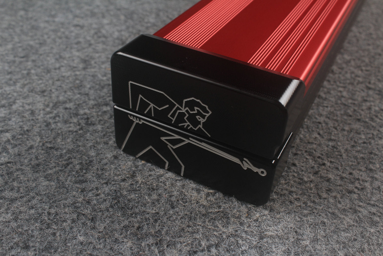 one piece strong aluminium lockable cue case – 2 Slots WOODS CUES
