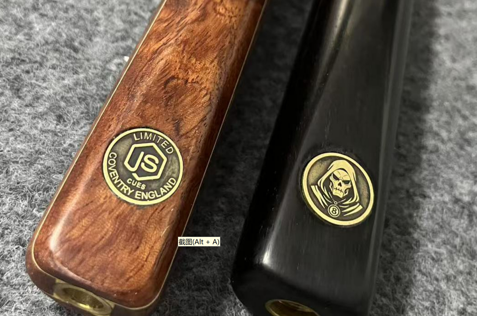 custom disc metal cue badge WOODS CUES