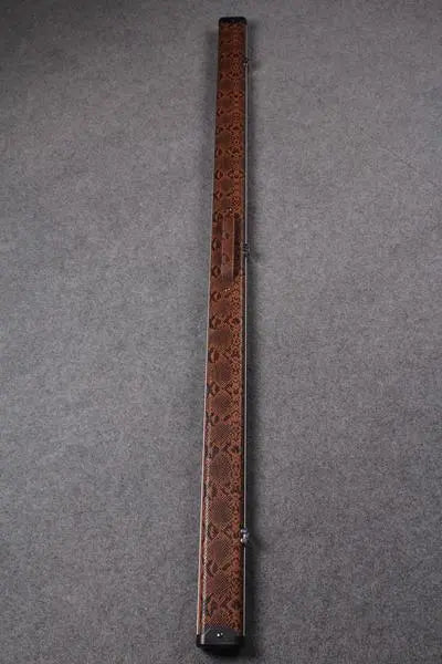 1 piece leather case aluminium construction with 2 slots ~halo style WOODS CUES