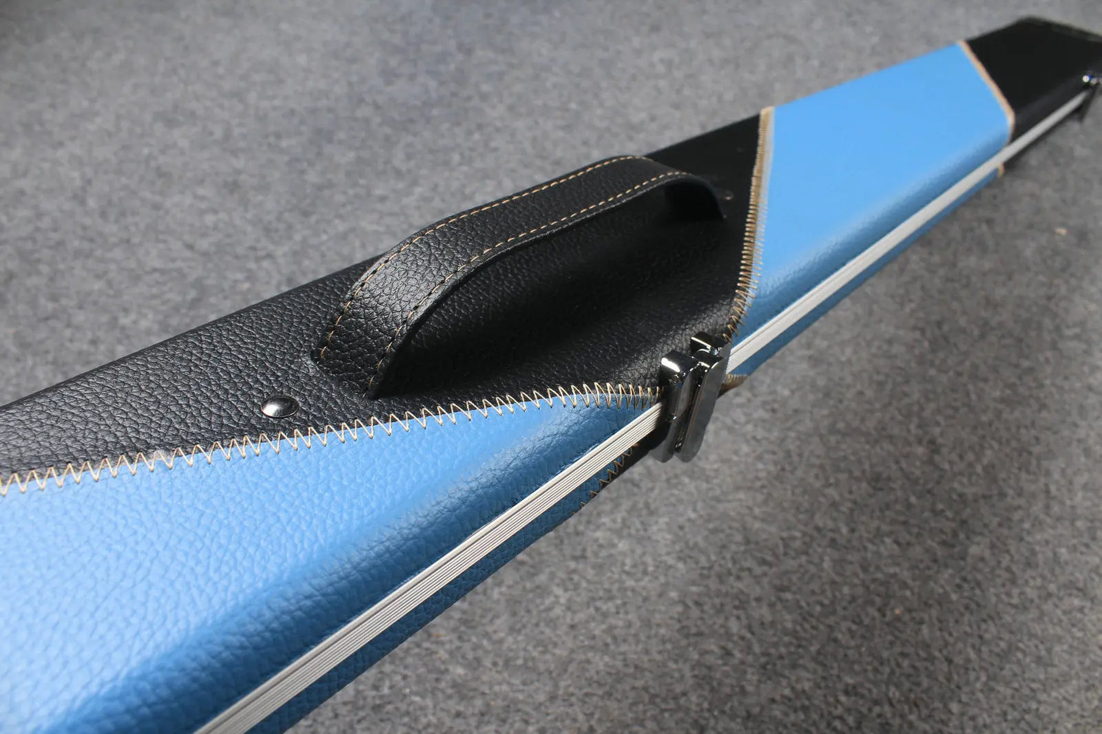 1 piece snooker cue aluminium case with 3 slots