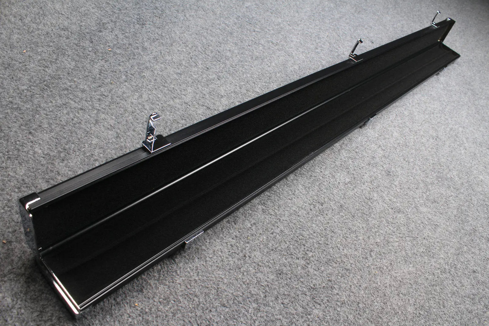 deluxe 3/4 aluminium cue case with 2 slots