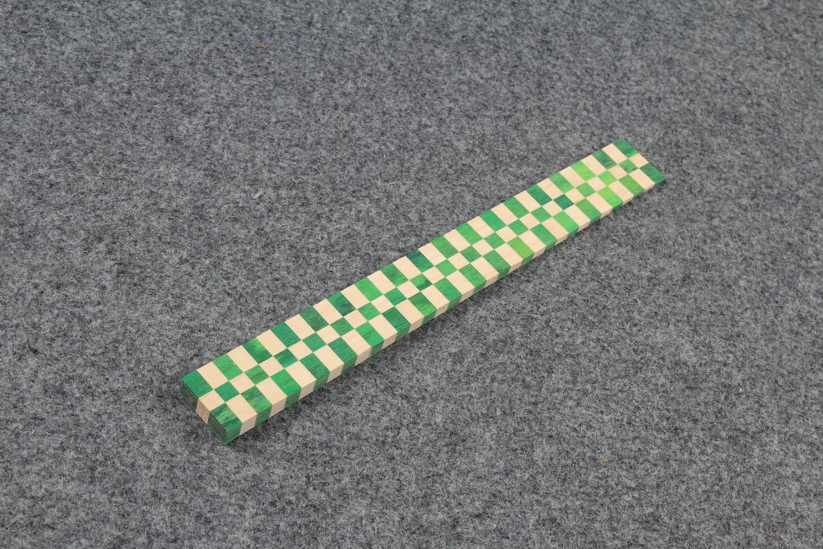 hand spliced plaid pattern wood splices for snooker cue WOODS CUES