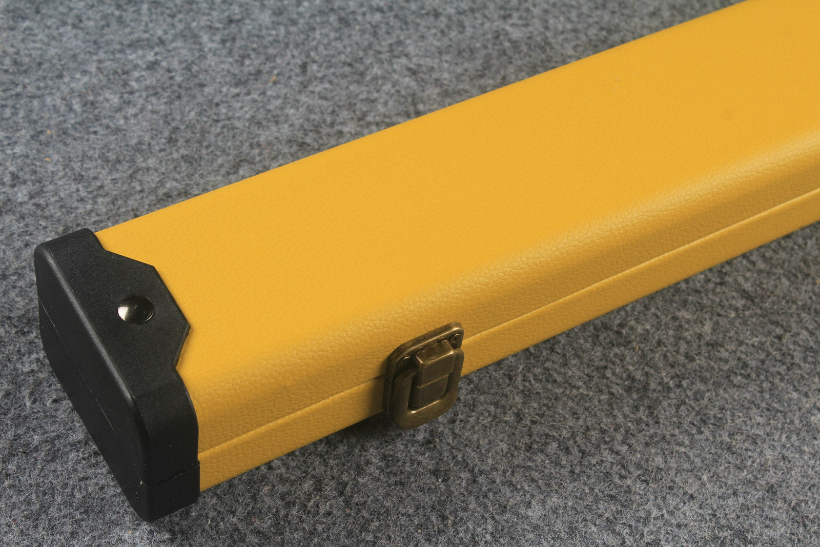 1/2 leather case with 2 slots WOODS CUES