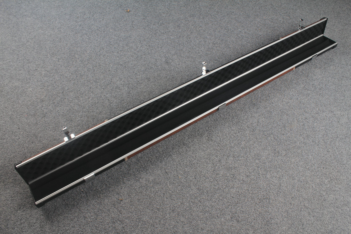 3/4 leather case aluminium construction with 2 slots ~halo style WOODS CUES
