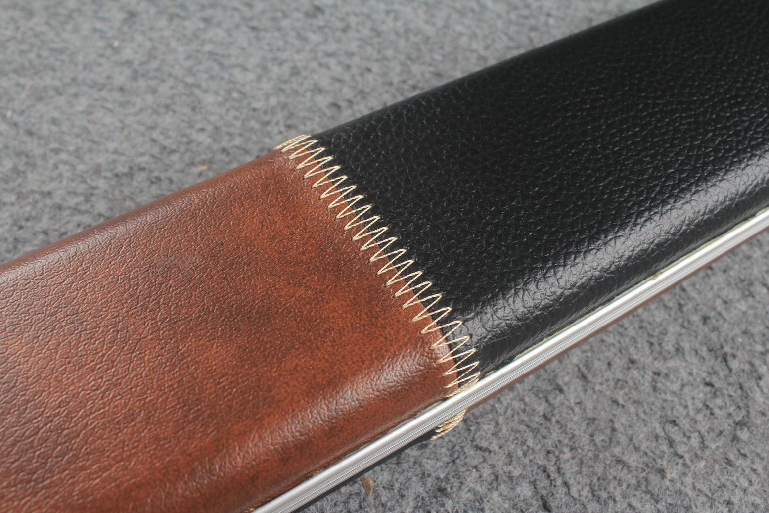 3/4 leather case aluminium construction with 2 slots ~halo style WOODS CUES